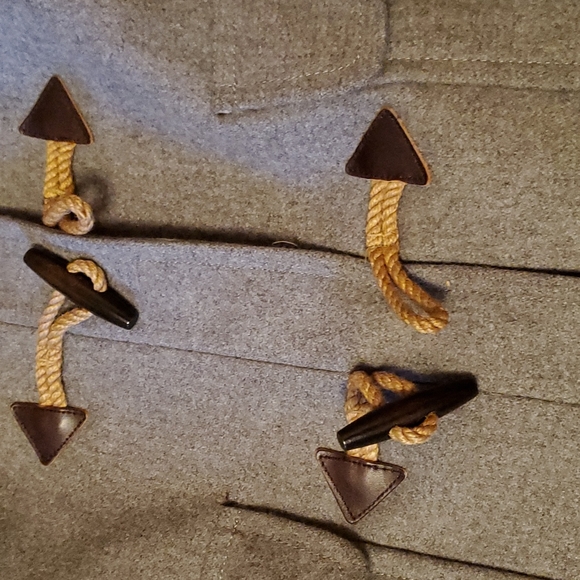 Barely used Hooded Light gray, Zip-up Merino Wool J. Crew jacket, Size 00 - Picture 2 of 4